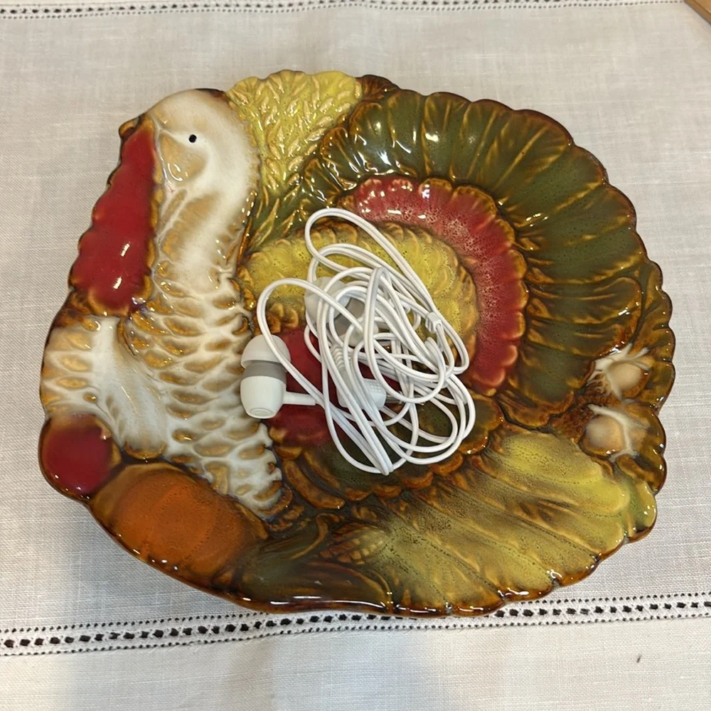 Vintage Thanksgiving Turkey Pottery Ceramic Dish Serving Dish.